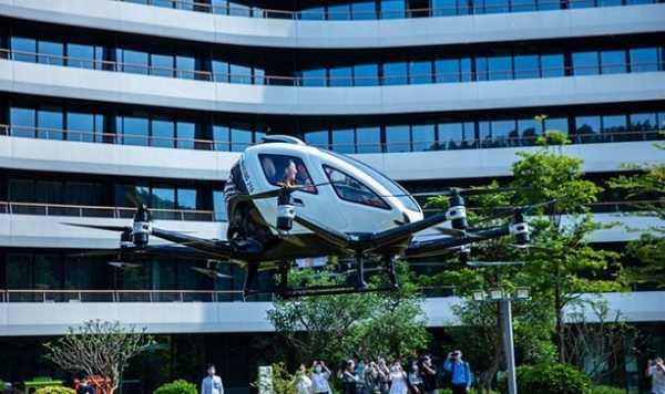 Китай запускает первую сеть летающих туристических беспилотников Китай запускает первую сеть летающих туристических беспилотников