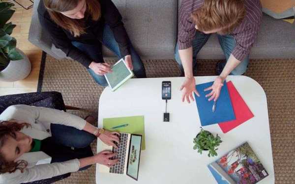 Pioneer выпустила портативный динамик Rayz Rally с подсветкой для iPhone и iPad Pioneer выпустила портативный динамик Rayz Rally с подсветкой для iPhone и iPad