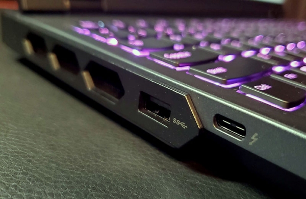 Обзор Lenovo Legion Pro 7i: ультрапроизводительного ноутбука для геймеров Обзор Lenovo Legion Pro 7i: ультрапроизводительного ноутбука для геймеров