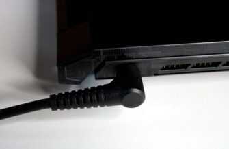 Обзор MSI Katana 17: большой и мощный ноутбук не должен стоить состояние Обзор MSI Katana 17: большой и мощный ноутбук не должен стоить состояние