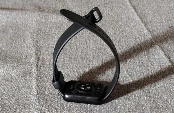 Обзор Xiaomi Smart Band 9 Pro: доступного фитнес-браслета с большим дисплеем и GPS Обзор Xiaomi Smart Band 9 Pro: доступного фитнес-браслета с большим дисплеем и GPS