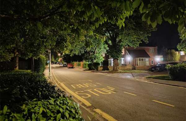 Обзор Honor 400 5G: стильного смартфона середнячка с камерой 200 Мп Обзор Honor 400 5G: стильного смартфона середнячка с камерой 200 Мп