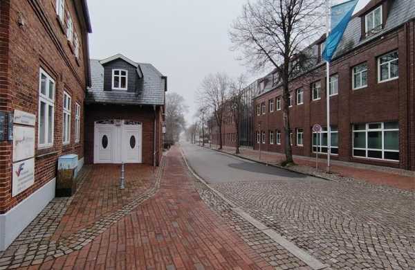 Обзор Honor Magic 7 Lite: автономного смартфона, который во многом устарел Обзор Honor Magic 7 Lite: автономного смартфона, который во многом устарел