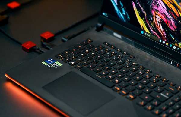 Обзор Asus ROG Strix Scar 18: гигантского игрового ноутбука с невероятно мощным железом Обзор Asus ROG Strix Scar 18: гигантского игрового ноутбука с невероятно мощным железом