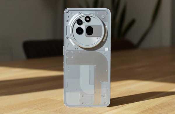 Обзор Nothing Phone (3a) Pro: стильного смартфона с многофункциональной подсветкой Glyph Обзор Nothing Phone (3a) Pro: стильного смартфона с многофункциональной подсветкой Glyph