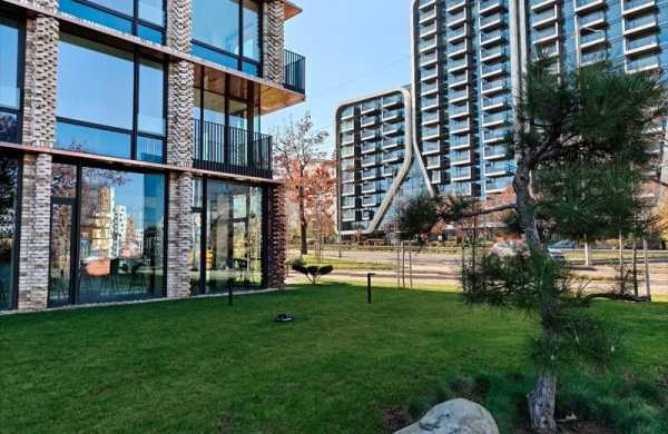 Обзор Oppo Find X8: мощного камерофона во многом копирующего iPhone Обзор Oppo Find X8: мощного камерофона во многом копирующего iPhone