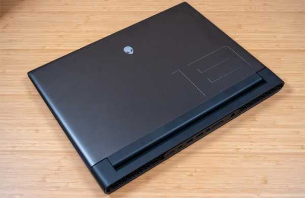 Обзор Alienware m18 R2: невероятно мощного игрового ноутбука с 18-дюймовым дисплеем Обзор Alienware m18 R2: невероятно мощного игрового ноутбука с 18-дюймовым дисплеем