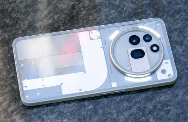 Обзор Nothing Phone (3a) Pro: стильного смартфона с многофункциональной подсветкой Glyph Обзор Nothing Phone (3a) Pro: стильного смартфона с многофункциональной подсветкой Glyph