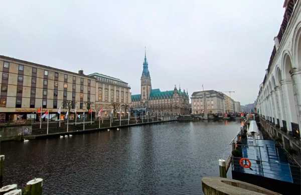 Обзор TCL 50 NxtPaper: смартфона для чтения книг с режимом Max Ink Обзор TCL 50 NxtPaper: смартфона для чтения книг с режимом Max Ink