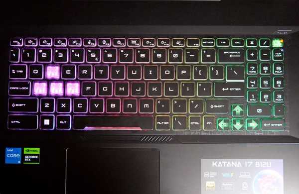 Обзор MSI Katana 17: большой и мощный ноутбук не должен стоить состояние Обзор MSI Katana 17: большой и мощный ноутбук не должен стоить состояние