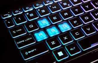 Обзор MSI Katana 17: большой и мощный ноутбук не должен стоить состояние Обзор MSI Katana 17: большой и мощный ноутбук не должен стоить состояние