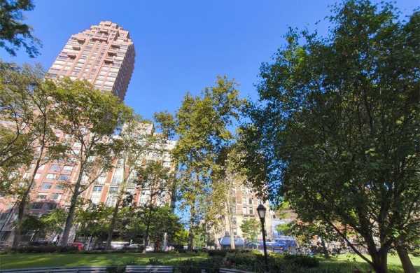 Обзор Samsung Galaxy Tab S10+: главного конкурента iPad Pro среди премиальных планшетов Обзор Samsung Galaxy Tab S10+: главного конкурента iPad Pro среди премиальных планшетов