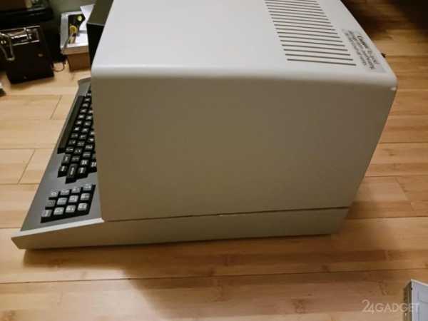 Создан самодельный и полностью рабочий терминал из Fallout (9 фото) Создан самодельный и полностью рабочий терминал из Fallout (9 фото)