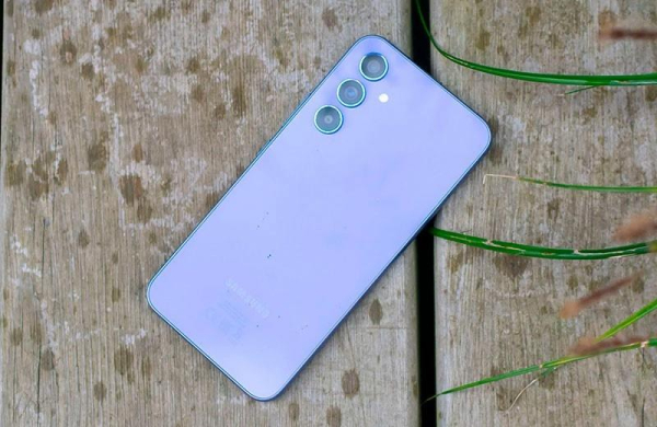 Обзор Samsung Galaxy A54 5G: смартфона с флагманским дизайном и обновлённым процессором Обзор Samsung Galaxy A54 5G: смартфона с флагманским дизайном и обновлённым процессором