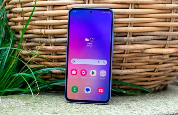 Обзор Samsung Galaxy A54 5G: смартфона с флагманским дизайном и обновлённым процессором Обзор Samsung Galaxy A54 5G: смартфона с флагманским дизайном и обновлённым процессором