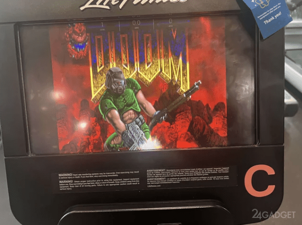 DOOM запустили на тренажёре. Для игры придётся заниматься спортом (2 фото) DOOM запустили на тренажёре. Для игры придётся заниматься спортом (2 фото)
