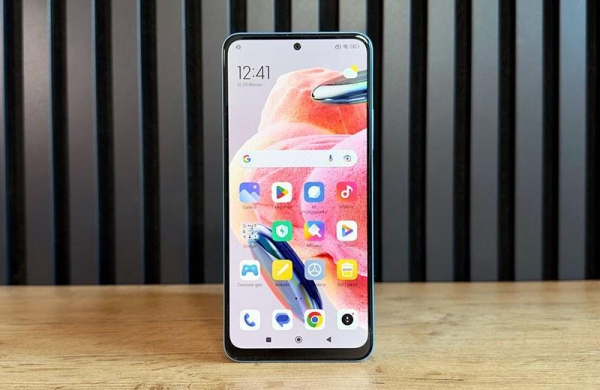 Обзор Xiaomi Redmi Note 12 4G: бюджетного смартфона с заявками на лидерство Обзор Xiaomi Redmi Note 12 4G: бюджетного смартфона с заявками на лидерство