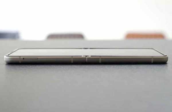 Обзор Samsung Galaxy Z Flip3 5G: высокотехнологичный раскладной смартфон стал дешевле Обзор Samsung Galaxy Z Flip3 5G: высокотехнологичный раскладной смартфон стал дешевле