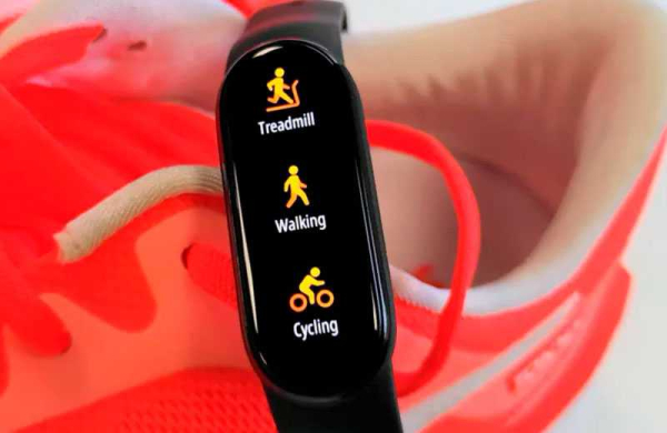 Обзор Xiaomi Mi Band 6 – по-прежнему лучшего бюджетного фитнес-браслета? Обзор Xiaomi Mi Band 6 – по-прежнему лучшего бюджетного фитнес-браслета?