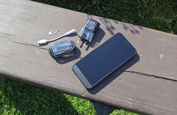 Обзор AGM H3: недорогой защищённый смартфон с камерой ночного видения Обзор AGM H3: недорогой защищённый смартфон с камерой ночного видения