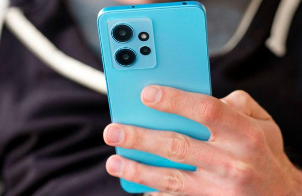 Обзор Xiaomi Redmi Note 12 4G: бюджетного смартфона с заявками на лидерство Обзор Xiaomi Redmi Note 12 4G: бюджетного смартфона с заявками на лидерство