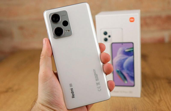 Обзор Xiaomi Redmi Note 12 Pro Plus 5G: средне — хороший смартфон с основной камерой 200 Мп Обзор Xiaomi Redmi Note 12 Pro Plus 5G: средне — хороший смартфон с основной камерой 200 Мп