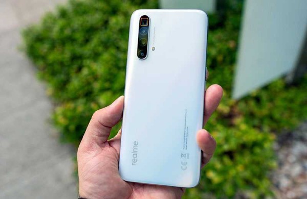 Обзор Realme X3 SuperZoom: непросто бюджетный флагман! Обзор Realme X3 SuperZoom: непросто бюджетный флагман!