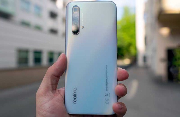 Обзор Realme X3 SuperZoom: непросто бюджетный флагман! Обзор Realme X3 SuperZoom: непросто бюджетный флагман!