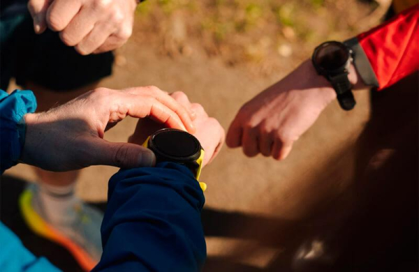 Лучшие спортивные часы 2025 года для бега и активного образа жизни – Рейтинг ТОП-10 Лучшие спортивные часы 2025 года для бега и активного образа жизни – Рейтинг ТОП-10