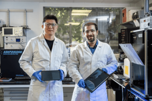 Созданы солнечные панели, вырабатывающие электричество от ламп в офисе (2 фото)