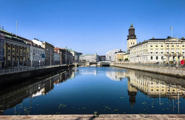 Обзор Huawei Pura 80 Ultra: смартфона с инновационными камерами, но не процессором Обзор Huawei Pura 80 Ultra: смартфона с инновационными камерами, но не процессором