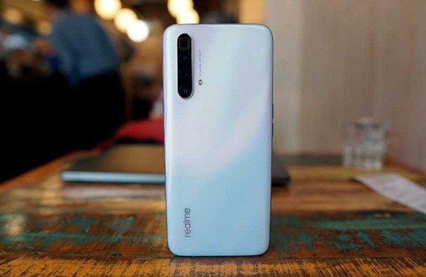 Обзор Realme X3 SuperZoom: непросто бюджетный флагман! Обзор Realme X3 SuperZoom: непросто бюджетный флагман!