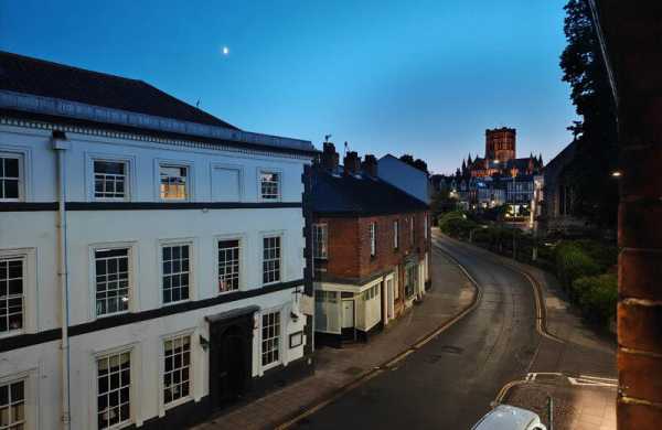 Обзор Nothing Phone (3): флагманского смартфона со вторым дисплеем Glyph Matrix Обзор Nothing Phone (3): флагманского смартфона со вторым дисплеем Glyph Matrix