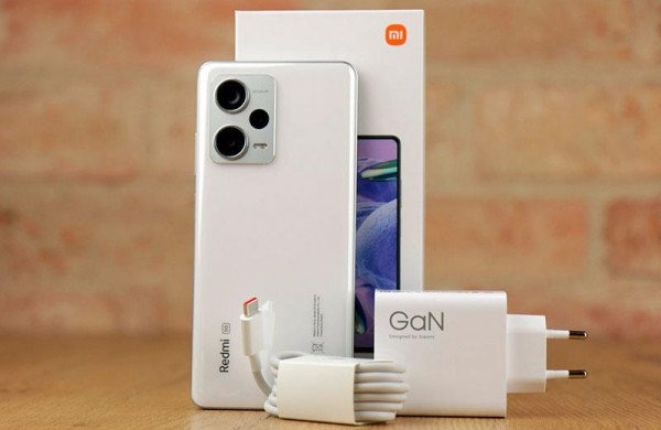 Обзор Xiaomi Redmi Note 12 Pro Plus 5G: средне — хороший смартфон с основной камерой 200 Мп Обзор Xiaomi Redmi Note 12 Pro Plus 5G: средне — хороший смартфон с основной камерой 200 Мп