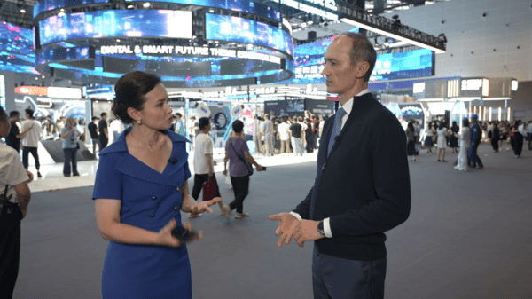 Григоренко: россияне проводят в интернете более 4 часов в сутки