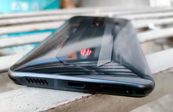 Обзор Nubia Red Magic 7: новый флагман среди игровых смартфонов Обзор Nubia Red Magic 7: новый флагман среди игровых смартфонов