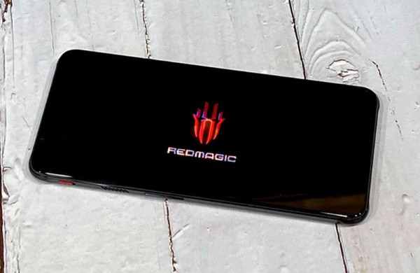 Обзор Nubia Red Magic 7: новый флагман среди игровых смартфонов Обзор Nubia Red Magic 7: новый флагман среди игровых смартфонов