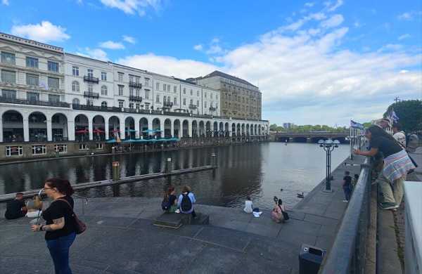 Обзор ZTE nubia Z70S Ultra: камерофона на стиле с ретро-дизайном Обзор ZTE nubia Z70S Ultra: камерофона на стиле с ретро-дизайном