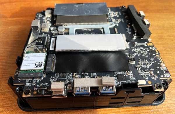 Обзор Chuwi Aubox на Ryzen 7 8745HS: мини-ПК для игр и работы в авангарде рынка Обзор Chuwi Aubox на Ryzen 7 8745HS: мини-ПК для игр и работы в авангарде рынка