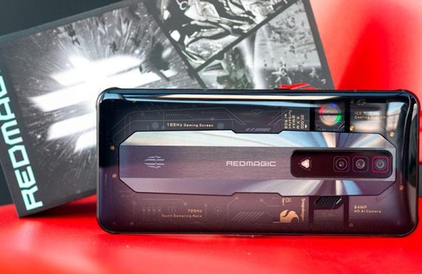 Обзор Nubia Red Magic 7: новый флагман среди игровых смартфонов Обзор Nubia Red Magic 7: новый флагман среди игровых смартфонов