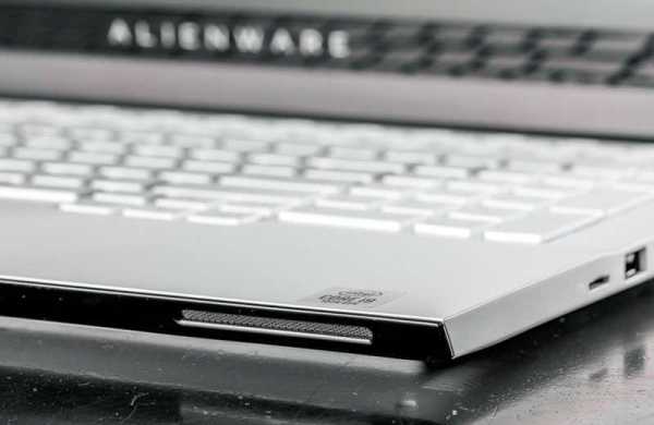 Обзор Alienware m17 R3: мощная игровая система с дисплеем 300 Гц Обзор Alienware m17 R3: мощная игровая система с дисплеем 300 Гц