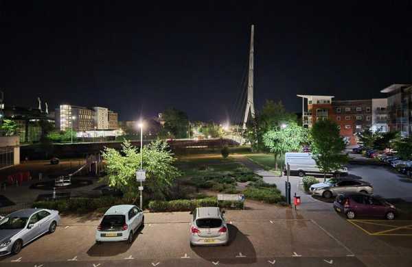 Обзор Samsung Galaxy Z Flip 7 FE: фанатской версии лучшего раскладного смартфона 2025 года Обзор Samsung Galaxy Z Flip 7 FE: фанатской версии лучшего раскладного смартфона 2025 года