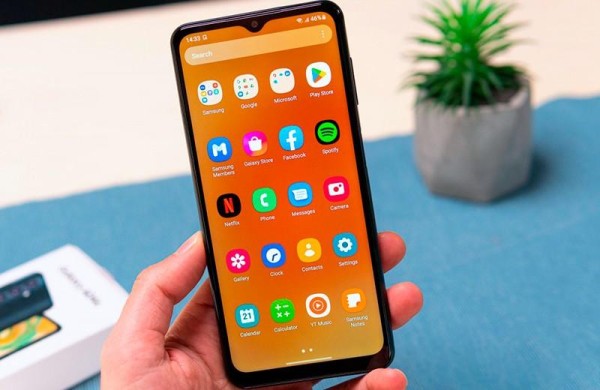 Обзор Galaxy A04s: самого дешёвого смартфона Samsung для базовых задач Обзор Galaxy A04s: самого дешёвого смартфона Samsung для базовых задач