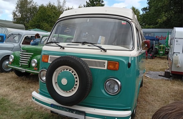 Обзор Xiaomi Redmi 15C: стильного бюджетного смартфона с дисплеем 120 Гц Обзор Xiaomi Redmi 15C: стильного бюджетного смартфона с дисплеем 120 Гц