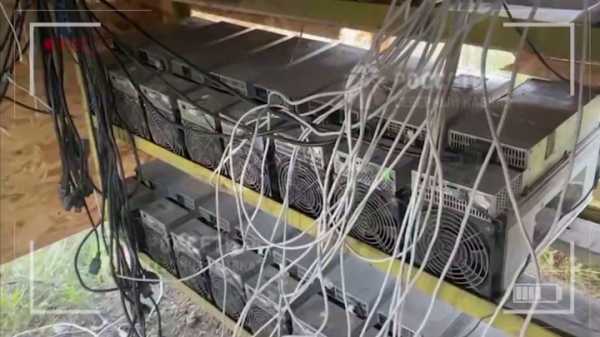 Более 100 аппаратов для майнинга криптовалюты изъяли в дагестанском селе