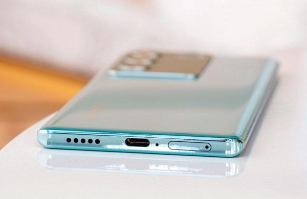 Обзор Vivo V27: способного смартфона среднего класса с хорошими компонентами Обзор Vivo V27: способного смартфона среднего класса с хорошими компонентами