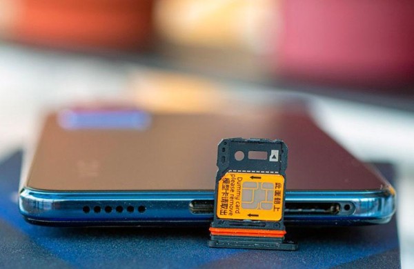 Обзор Vivo V21 5G: среднего смартфона для любителей селфи и Instagram Обзор Vivo V21 5G: среднего смартфона для любителей селфи и Instagram