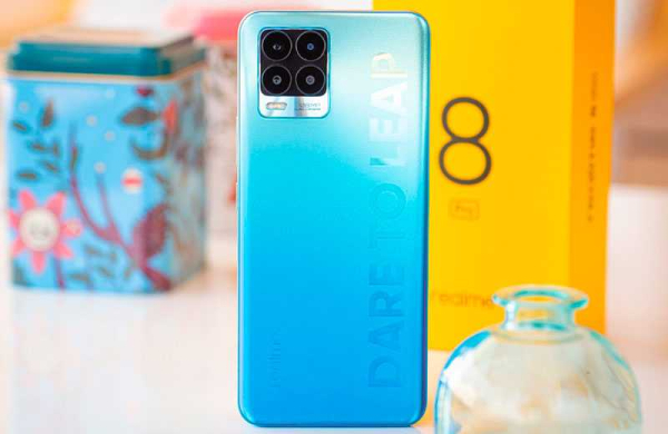 Обзор Realme 8 Pro первого смартфона Realme с камерой 108-МП Обзор Realme 8 Pro первого смартфона Realme с камерой 108-МП