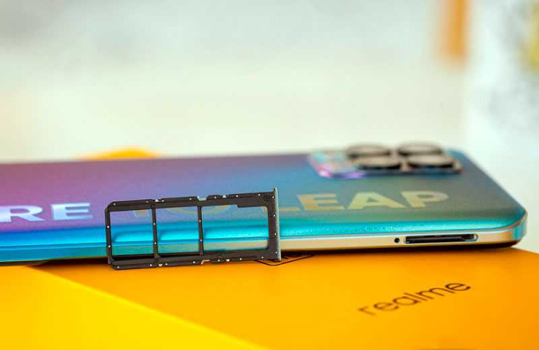 Обзор Realme 8 Pro первого смартфона Realme с камерой 108-МП Обзор Realme 8 Pro первого смартфона Realme с камерой 108-МП