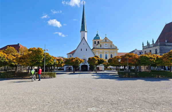 Обзор Xiaomi 17: компактного флагмана с самым мощным процессором Обзор Xiaomi 17: компактного флагмана с самым мощным процессором